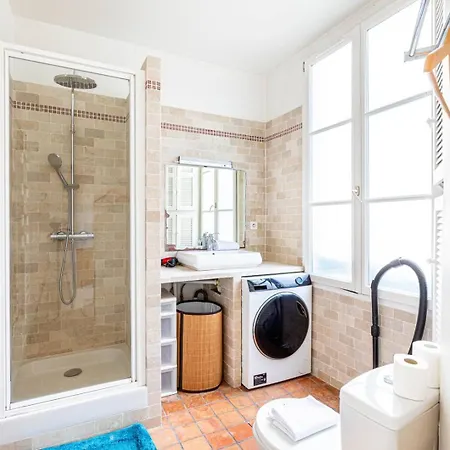Apartment Guestready - Serene Near The Picasso Museum